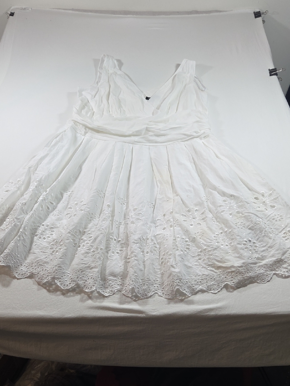 S.L.Fashions White Eyelet VNeck Summer Dress Scrunged Waist Cross Bodice Pleated